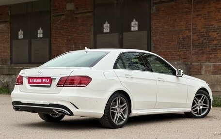 Mercedes-Benz E-Класс, 2013 год, 2 414 000 рублей, 3 фотография