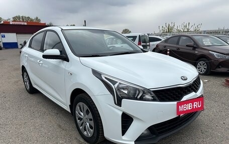 KIA Rio IV, 2020 год, 1 575 000 рублей, 2 фотография
