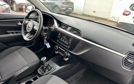 KIA Rio IV, 2020 год, 1 575 000 рублей, 11 фотография