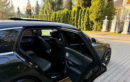Mercedes-Benz E-Класс, 2019 год, 4 100 000 рублей, 15 фотография