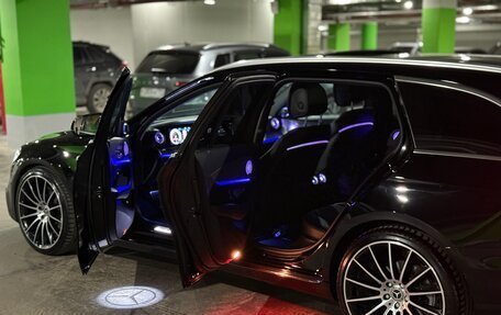 Mercedes-Benz E-Класс, 2019 год, 4 100 000 рублей, 30 фотография