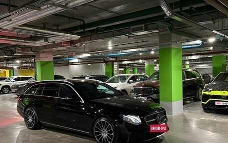 Mercedes-Benz E-Класс, 2019 год, 4 100 000 рублей, 27 фотография