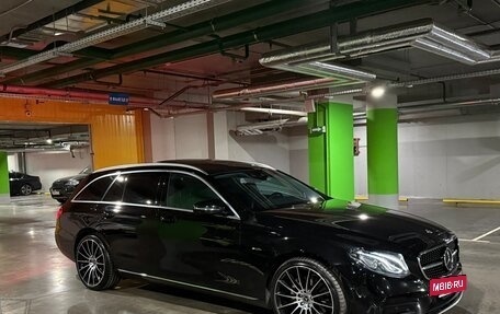 Mercedes-Benz E-Класс, 2019 год, 4 100 000 рублей, 35 фотография