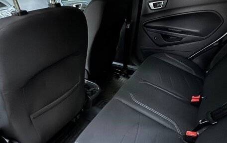 Ford Fiesta, 2015 год, 850 000 рублей, 8 фотография