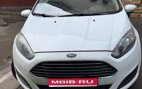 Ford Fiesta, 2015 год, 850 000 рублей, 6 фотография