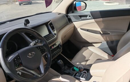 Hyundai Tucson III, 2017 год, 2 070 000 рублей, 7 фотография