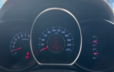 KIA Rio III рестайлинг, 2017 год, 750 000 рублей, 15 фотография