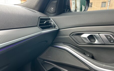 BMW 3 серия, 2019 год, 5 300 000 рублей, 11 фотография