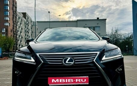 Lexus RX IV рестайлинг, 2019 год, 5 200 000 рублей, 2 фотография