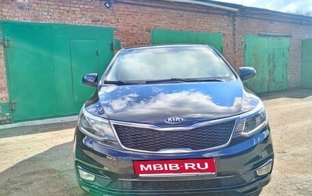 KIA Rio III рестайлинг, 2016 год, 1 135 000 рублей, 2 фотография