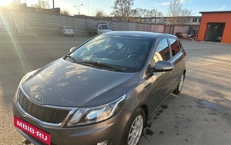 KIA Rio III рестайлинг, 2013 год, 1 145 000 рублей, 2 фотография