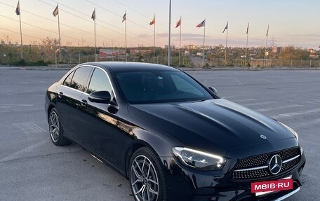 Mercedes-Benz E-Класс, 2020 год, 5 000 000 рублей, 2 фотография