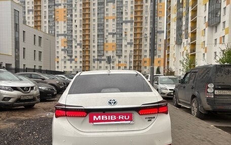 Toyota Corolla, 2019 год, 2 300 000 рублей, 4 фотография