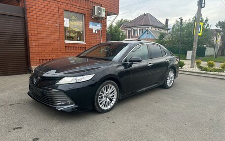 Toyota Camry, 2019 год, 3 350 000 рублей, 2 фотография