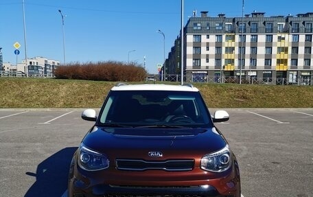 KIA Soul II рестайлинг, 2018 год, 1 950 000 рублей, 12 фотография