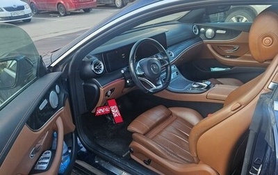 Mercedes-Benz E-Класс, 2017 год, 4 500 000 рублей, 1 фотография