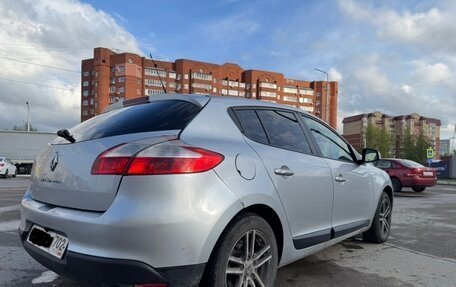 Renault Megane III, 2011 год, 575 000 рублей, 4 фотография