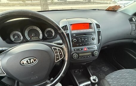 KIA cee'd I рестайлинг, 2008 год, 600 000 рублей, 5 фотография