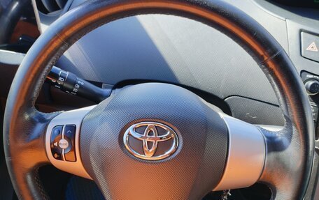 Toyota Yaris III рестайлинг, 2006 год, 555 000 рублей, 11 фотография
