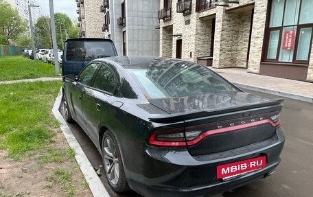 Dodge Charger, 2017 год, 2 790 000 рублей, 4 фотография