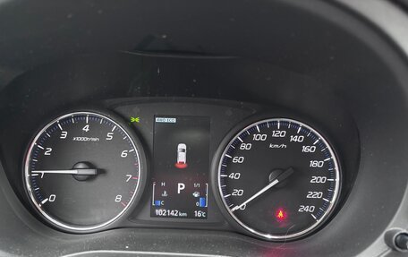 Mitsubishi Outlander III рестайлинг 3, 2019 год, 2 300 000 рублей, 8 фотография