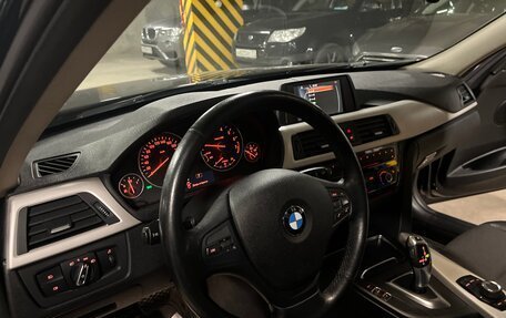 BMW 3 серия, 2016 год, 2 150 000 рублей, 11 фотография