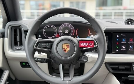 Porsche Cayenne III, 2025 год, 17 390 000 рублей, 20 фотография