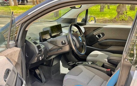 BMW i3 I01 рестайлинг, 2019 год, 2 700 000 рублей, 9 фотография