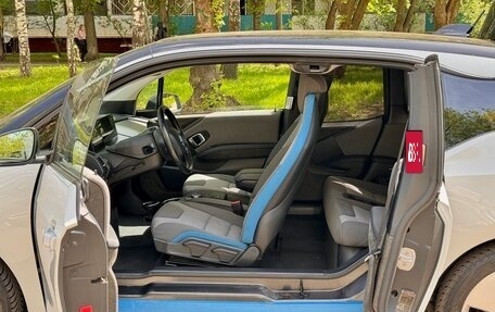 BMW i3 I01 рестайлинг, 2019 год, 2 700 000 рублей, 10 фотография