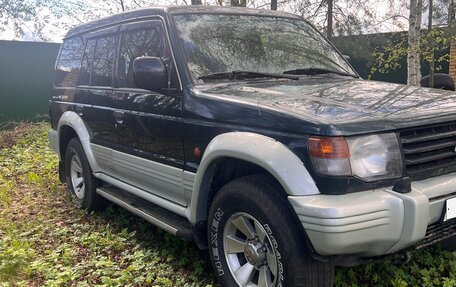 Mitsubishi Pajero III рестайлинг, 1996 год, 1 000 000 рублей, 6 фотография