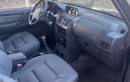 Mitsubishi Pajero III рестайлинг, 1996 год, 1 000 000 рублей, 18 фотография