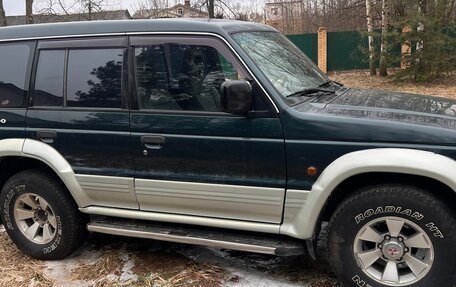 Mitsubishi Pajero III рестайлинг, 1996 год, 1 000 000 рублей, 14 фотография