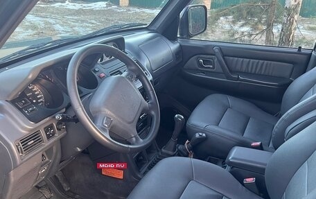 Mitsubishi Pajero III рестайлинг, 1996 год, 1 000 000 рублей, 17 фотография
