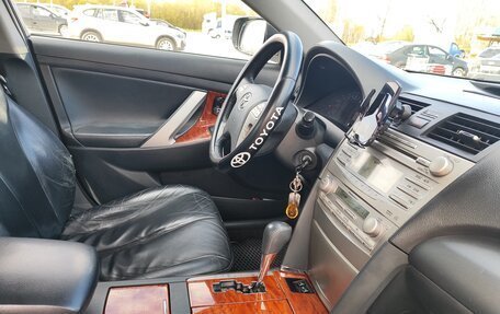 Toyota Camry, 2006 год, 1 350 000 рублей, 14 фотография