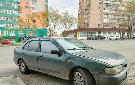 Nissan Almera, 1997 год, 145 000 рублей, 2 фотография