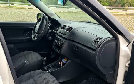 Skoda Fabia II, 2011 год, 730 000 рублей, 15 фотография