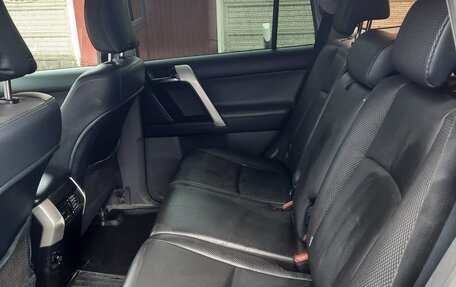 Toyota Land Cruiser Prado 150 рестайлинг 2, 2012 год, 3 100 000 рублей, 5 фотография