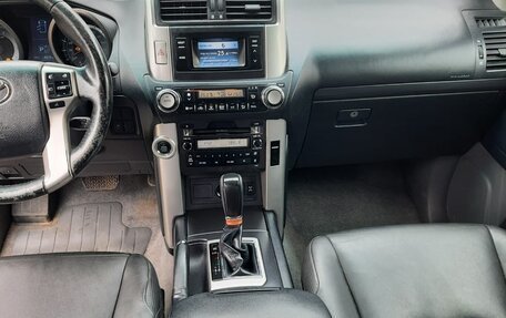 Toyota Land Cruiser Prado 150 рестайлинг 2, 2012 год, 3 100 000 рублей, 9 фотография
