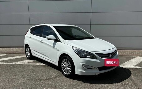 Hyundai Solaris II рестайлинг, 2014 год, 829 000 рублей, 2 фотография