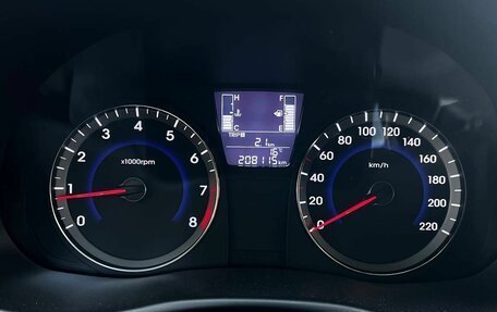 Hyundai Solaris II рестайлинг, 2014 год, 829 000 рублей, 23 фотография