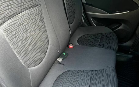 Hyundai Solaris II рестайлинг, 2014 год, 829 000 рублей, 20 фотография