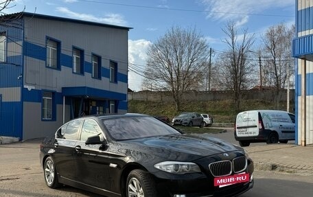 BMW 5 серия, 2010 год, 1 270 000 рублей, 8 фотография
