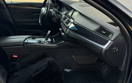 BMW 5 серия, 2010 год, 1 270 000 рублей, 14 фотография