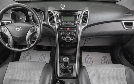 Hyundai i30 II рестайлинг, 2012 год, 759 000 рублей, 7 фотография
