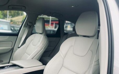 Volvo XC60 II, 2022 год, 3 595 000 рублей, 12 фотография