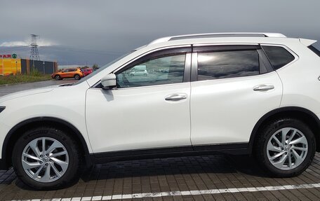 Nissan X-Trail, 2017 год, 2 050 000 рублей, 2 фотография