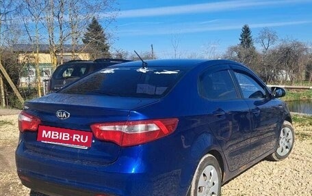 KIA Rio III рестайлинг, 2013 год, 670 000 рублей, 2 фотография