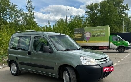 Peugeot Partner II рестайлинг 2, 2010 год, 549 000 рублей, 5 фотография