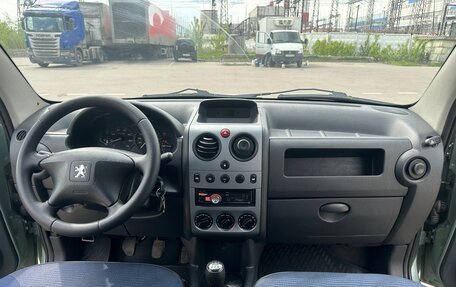 Peugeot Partner II рестайлинг 2, 2010 год, 549 000 рублей, 8 фотография