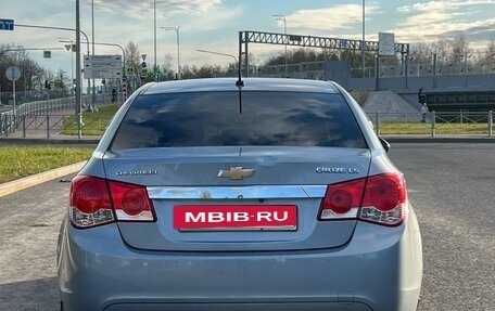 Chevrolet Cruze II, 2011 год, 949 000 рублей, 7 фотография